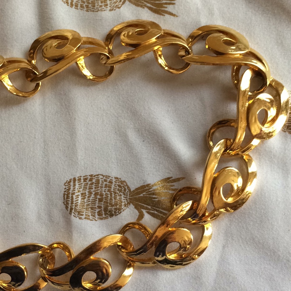 Gold Necklace‎ - Picture 3 of 5